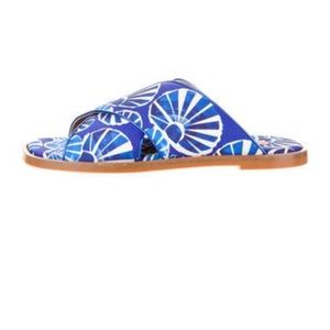 NWT La Doubej slides sz 39